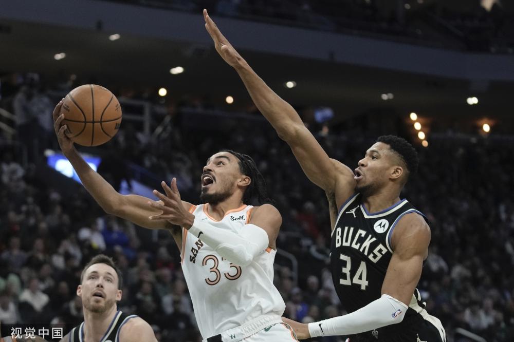 力克越南队 力克越南队