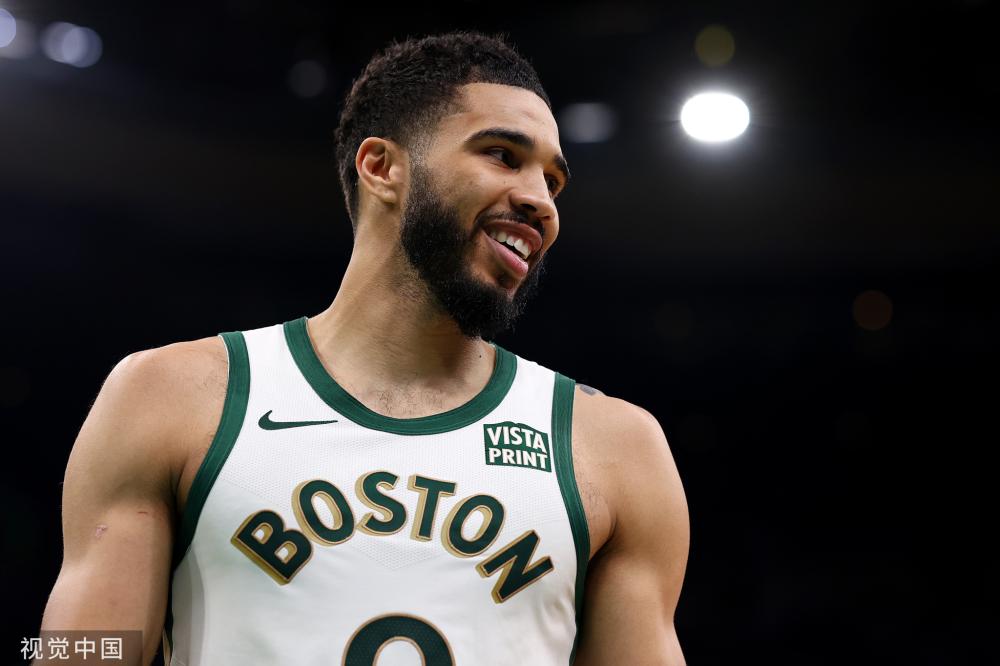 他總是奔跑 他總是奔跑